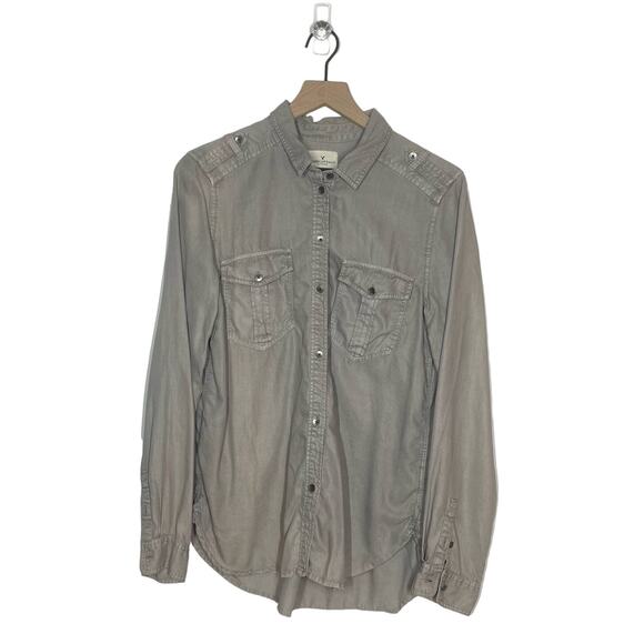 American Eagle Outfitters Tops - American Eagle Button Down Shirt Women's Size Medium Taupe Boyfriend Fit Washed